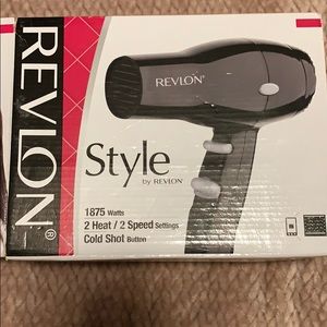 Revlon Style Hairdryer